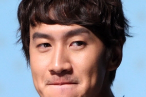 이광수, 신호위반 차량에 교통사고 “‘런닝맨’ 녹화 불참”[공식]