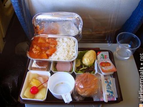 고려항공 기내식(이코노미석) <출처: 에어라인밀스 www.airlinemeals.net>