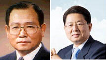 이계철 방송통신위원회 위원장·이달곤 靑 정무수석(왼쪽부터)