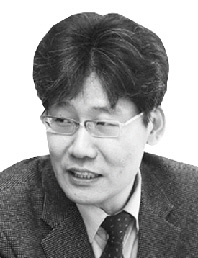김윤철 경희대 후마니타스칼리지 교수