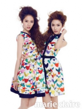 소녀시대 제시카(오른쪽)-에프엑스 크리스탈 자매의 빛나는 자태. <br>제공| 마리끌레르