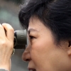 박근혜, 휴전선 앞에 있다 北 중대보도 듣자…