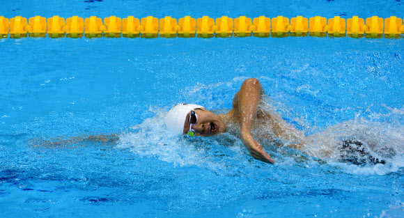 28일(현지시간) 런던올림픽파크 아쿠아틱센터에서 열린 남자 수영 400m에서 우여곡절 끝에 결선에 진출한 박태환이 역영을 펼치고 있다.런던 올림픽사진공동취재단 
