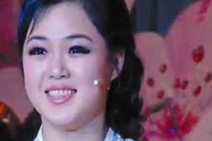 北 리설주, 40일 만에 공식석상 모습 드러내