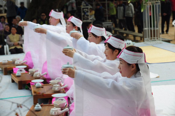 지난해 열린 삼랑성역사문화축제의 한 장면. 올해는 ‘관’이라는 주제 아래 다채로운 역사·문화축제로 진행된다.