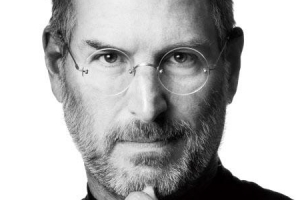 스티브 잡스 “안드로이드에 뒤진 기능 따라잡자”