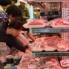 “돼지고기 반값에”