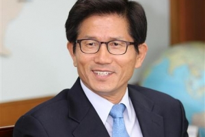 김문수 “빚 내서 무상급식 할 수 없다”