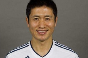 ‘초롱이’ 이영표, 현역 은퇴…”나는 행복한 사람”