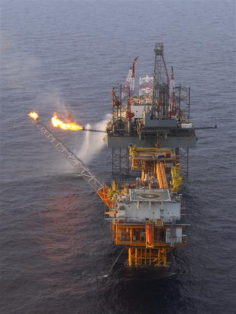 한국석유공사가 개발해 천연가스를 생산하고 있는 베트남 11-2광구 롱도이 가스전은 국내 업체가 해외에서 단독 개발에 성공한 첫 사례다. 한국석유공사 제공