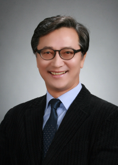 조성환 경기대 정치전문대학원 교수