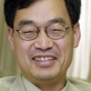 故이성형 교수, 서울대에 1억 기부