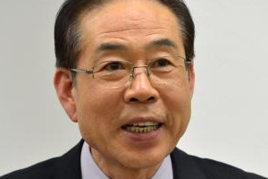 [저자와의 차 한잔] ‘얼굴은 답을 알고 있다’ 낸 최창석 명지대 교수