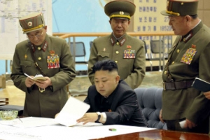 北김정은, 작전회의 긴급소집…”미사일 사격대기”지시