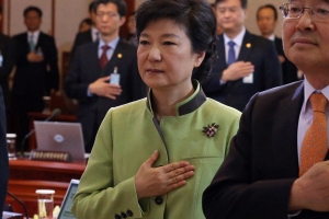 개성공단 올스톱… 朴대통령 “北 그릇된 행동 멈춰라”