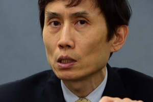 [저자와의 차 한잔] ‘나는 아직 엄마가 되려면 멀었다’ 낸 교육컨설턴트 박대진씨