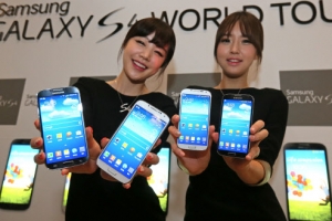 국내 공개된 갤럭시S4, 26일 세계 첫 시판