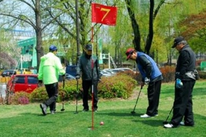 남녀노소 즐기는 파크골프장 개장