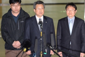 공단도, 대화도, 출구도… 남북관계 ‘0’