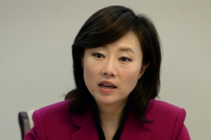 조윤선 “곤충이라도 남성이 부럽다니 외국인도 공감”