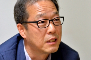 [저자와의 차 한잔] 소설로 읽는 중국사 1·2권 펴낸 조관희 상명대 교수
