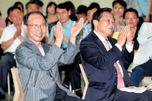 금쪽같은 행정 노하우와 열정의 ‘흔적’… 금천구 공무원들 아주 특별한 출판기념회