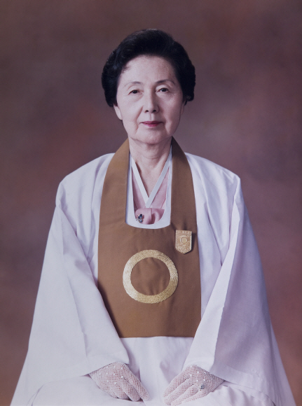 故 김윤남