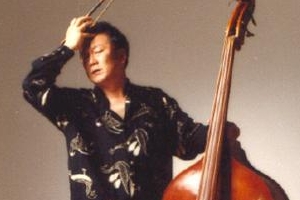 배우 한 명과 악기의 버무림  아주 특별한 모노드라마