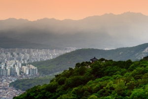 높은 山만 제맛인가, 바위맛도 한번 보소