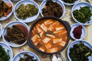 [손현주의 계절 밥상 여행] <6> 화천 산채밥상