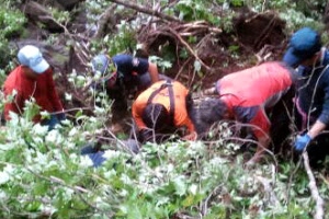 지리산 하봉 인근서 산사태…등산객 2명 사상