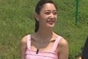 클라라, 해명…‘노출 시구 패션 의도한 것 아냐’ 억울함 토로