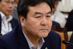 관치금융 논란에… 금융 수장들 국회서 공방