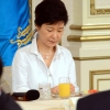[포토] 박근혜대통령 민주평통 간담회 참석