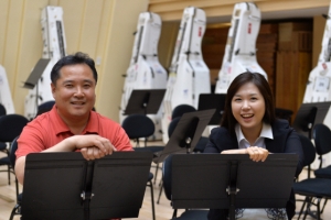 무대 위 별 위해 무대 뒤 숨은 별