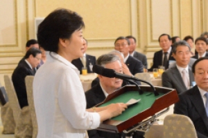 “상식·국제규범 통하는 남북관계 돼야”