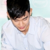 [포토] 김수현, 사인하는 모습도 너무 멋져