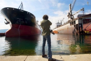 [영화 프리뷰] ‘빅 픽처’ 부유하지만 지루하게 살 것인가 가난하지만 뜨겁게 살 것인가