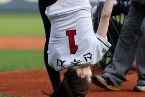 메이저리그도 놀란 신수지 시구