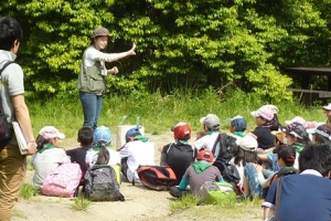 [푸른숲, 五感을 깨우다] (3)日 ‘자연관찰의 숲’ 가보니