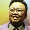 中, 김정일 밀랍인형 北에 선물