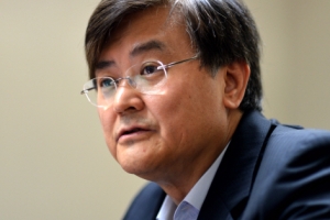 부동산시장 약세 맞지만 연말까지 지켜봐야…