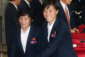 ‘남북 대결’ 질 수 없다