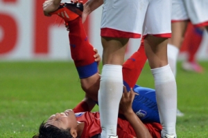 경기장 밖 발랄 北女