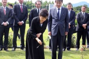 朴대통령 “정책금융체계, 기업 관점서 개편해야”
