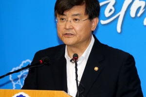 [4·1 부동산대책 후속조치] 공급과잉 막아 시장 살리기… 민간주택 1만여 가구 후분양 유도