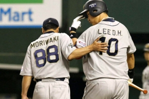 -日야구- 이대호, 삼진 항의하다 심판에 막말 ‘퇴장’