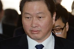 최태원 SK회장 항소심 선고 내달 13일로 연기