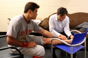 [美야구] 추신수 가벼운 발목 부상…선발 제외