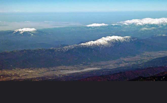 일본 혼슈 산악지역 중앙 알프스 전경